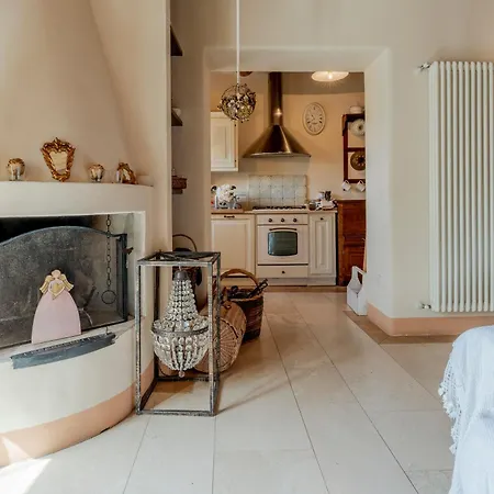 Charming Casanova In Radicondoli, Pool, Wifi شقة *
